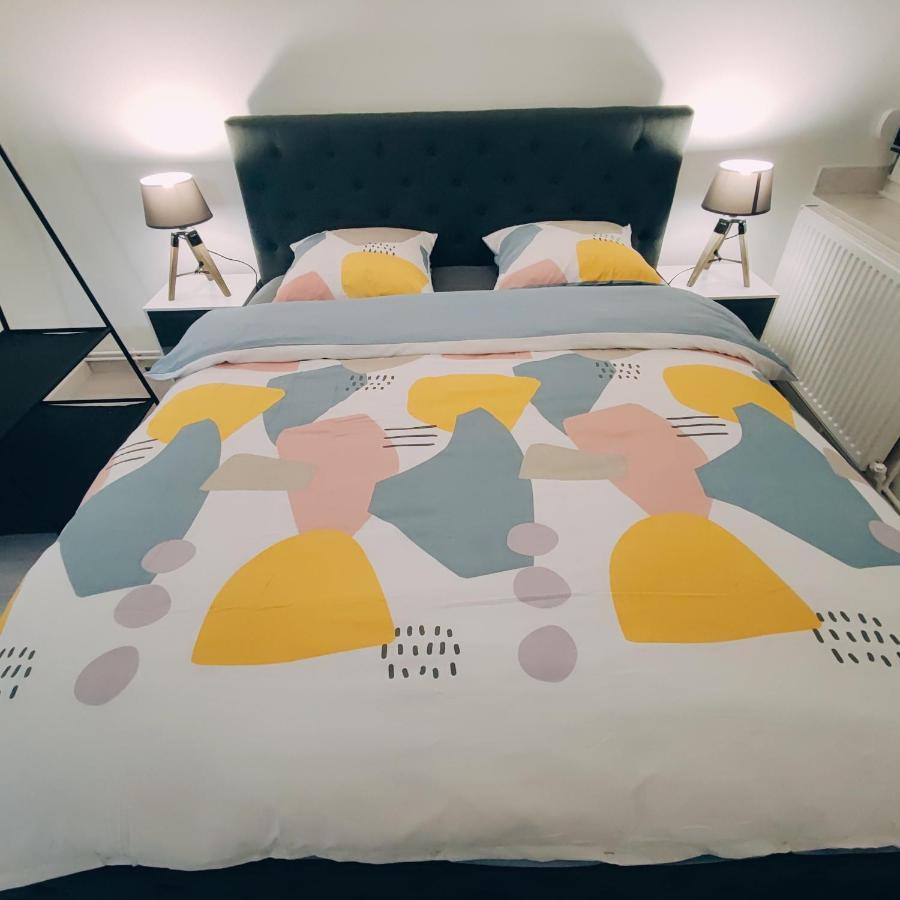أوبيرني # Appartement Charmant 75 M2 Parking Gratuit المظهر الخارجي الصورة
